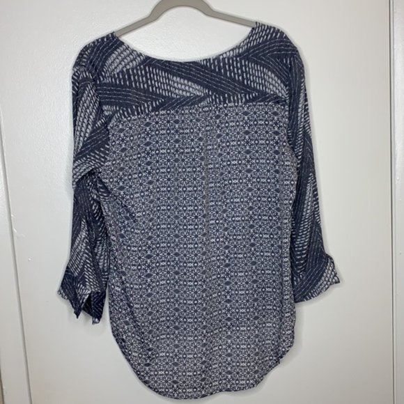 Fred David multi pattern half button down high low lightweight blouse size M - Picture 3 of 10